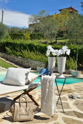 Отель Villa Borri Country Suites  Сан Кашано В Валь Ди Пеза